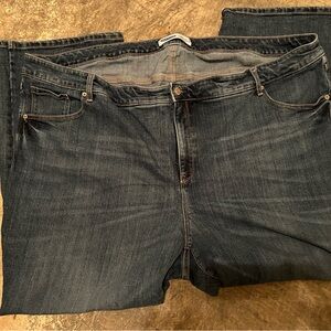 Old Navy Boot Cut Dark Blue Denim Jeans. Size 30s.